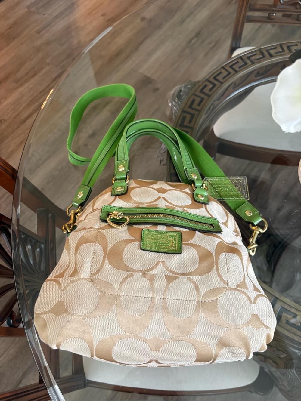 💚💚COACH POPPY DAISY SIGNATURE KHAKI JACQUARD & CHARTREUSE LEATHER BAG!💚💚 - Picture 3 of 10